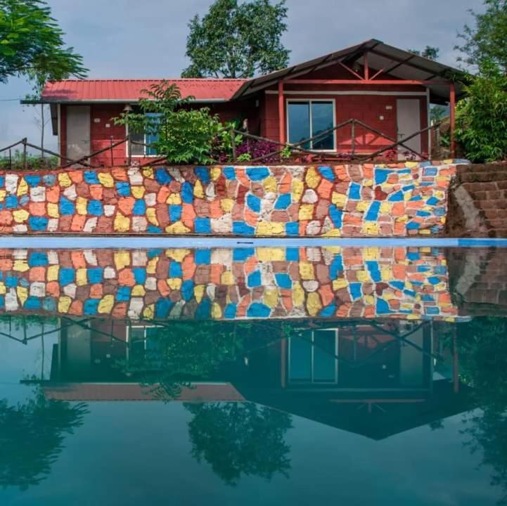 Mysticstays Resort Wai Exterior foto